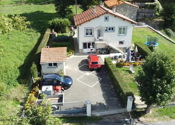 Halte A Veyrac Lavoute-sur-Loire